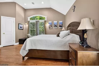 123 Gibson Blvd, Clark Township, NJ 07066 - Photo 24