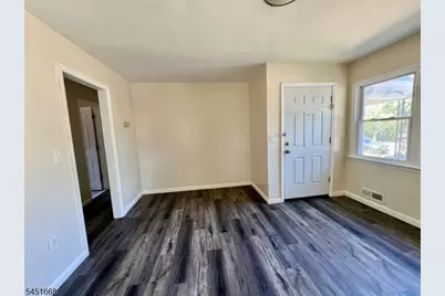 201 E 9th St Unit 1, Plainfield, NJ 07060 - Photo 8