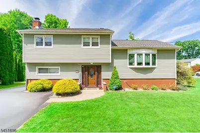 320 Horseneck Rd, Fairfield, NJ 07004 - Photo 1