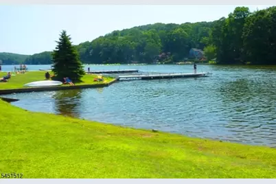 65 Kraft Pl, Ringwood, NJ 07456 - Photo 24