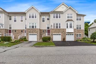 54 Indian Field Dr, Hardyston Township, NJ 07419 - Photo 1