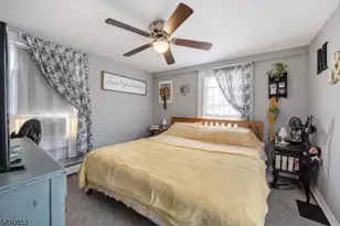 412 Pursel St, Phillipsburg, NJ 08865 - Photo 16
