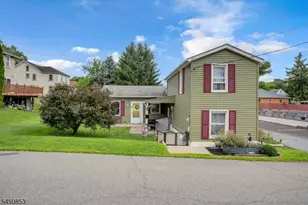 412 Pursel St, Phillipsburg, NJ 08865 - Photo 4