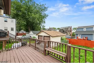 32 Grant Pl, Irvington, NJ 07111 - Photo 10