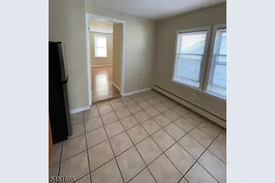 46 New St #2R, Montclair, NJ 07042 - Photo 6