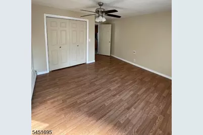46 New St #2R, Montclair, NJ 07042 - Photo 1