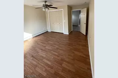 46 New St #2R, Montclair, NJ 07042 - Photo 2
