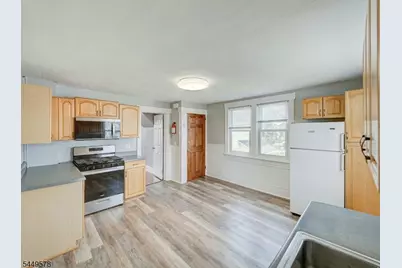 508 Brooks Blvd, Manville, NJ 08835 - Photo 8