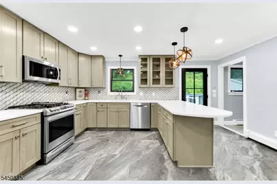 17 Rockaway Valley Rd, Montville Township, NJ 07005 - Photo 18