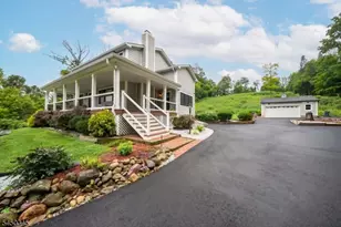 17 Rockaway Valley Rd, Montville Township, NJ 07005 - Photo 4