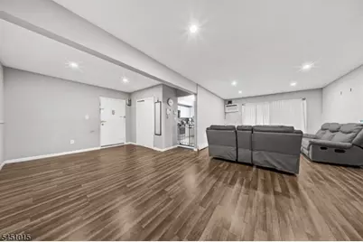 747-757 N Broad St #105, Elizabeth, NJ 07208 - Photo 16