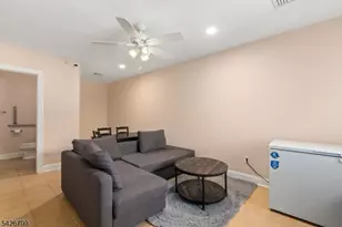 43 Manchester Ct, Kinnelon, NJ 07405 - Photo 22