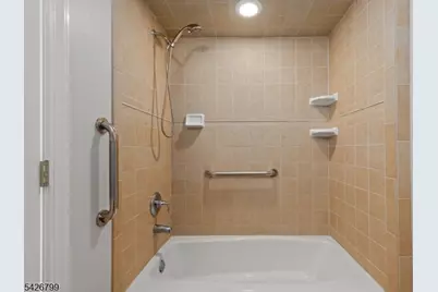 43 Manchester Ct, Kinnelon, NJ 07405 - Photo 20