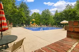 637 Magnolia Ln, Branchburg Township, NJ 08876 - Photo 22