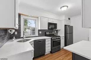 149 Severin Ct, Cranford Township, NJ 07016 - Photo 6