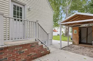 149 Severin Ct, Cranford Township, NJ 07016 - Photo 4