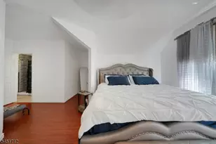 127 N 16th St, East Orange, NJ 07017 - Photo 22