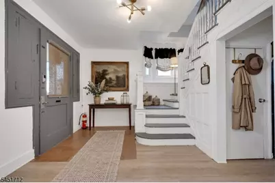 127 N 16th St, East Orange, NJ 07017 - Photo 8
