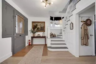 127 N 16th St, East Orange, NJ 07017 - Photo 8