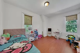 127 N 16th St, East Orange, NJ 07017 - Photo 16