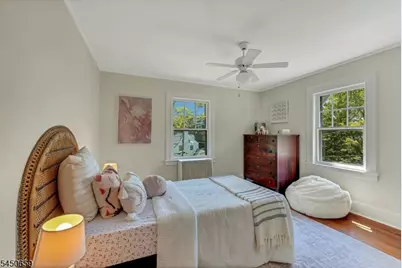 148 Essex Ave, Glen Ridge, NJ 07028 - Photo 18