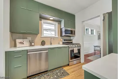 148 Essex Ave, Glen Ridge, NJ 07028 - Photo 10