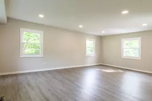 4 Overbrook Rd, Franklin Township, NJ 08873 - Photo 6
