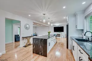 40 Longview Dr, Green Brook Township, NJ 08812 - Photo 14