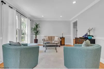 35 Castle Way, Bernards Township, NJ 07920 - Photo 8