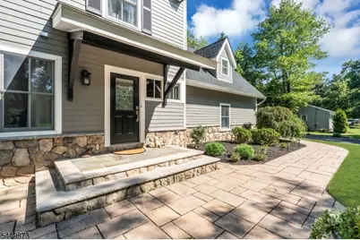 35 Castle Way, Bernards Township, NJ 07920 - Photo 4