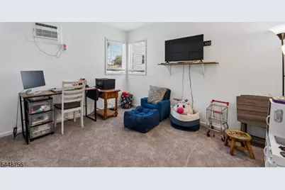 135 E 11th St, Linden, NJ 07036 - Photo 12