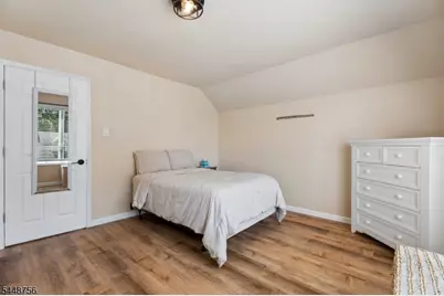 135 E 11th St, Linden, NJ 07036 - Photo 16