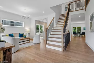 31 Verona Rd, New Providence, NJ 07974 - Photo 4
