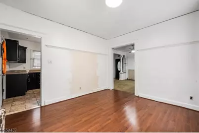 6 Enfield Ave, Montclair, NJ 07042 - Photo 10