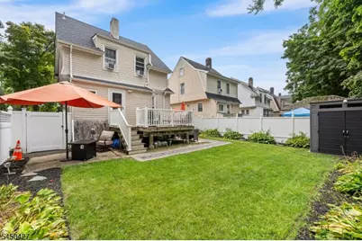 6 Enfield Ave, Montclair, NJ 07042 - Photo 22