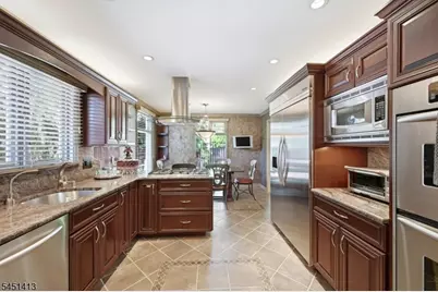 12 Rhoda Ter, Parsippany, NJ 07054 - Photo 18