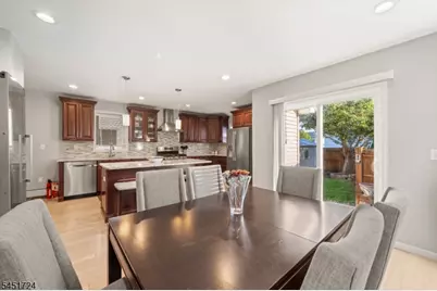 171 Oak Ridge Ave, Nutley, NJ 07110 - Photo 12