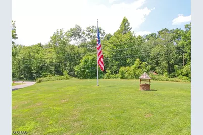 38 Sally Harden Rd, Wantage, NJ 07461 - Photo 16