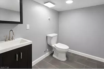 282 Ackerman Ave, Clifton, NJ 07011 - Photo 8