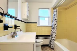 409 Market St, Elmwood Park, NJ 07407 - Photo 4