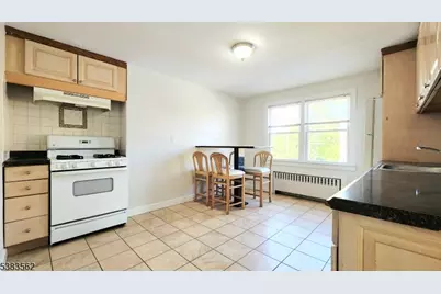 409 Market St #2, Elmwood Park, NJ 07407 - Photo 2