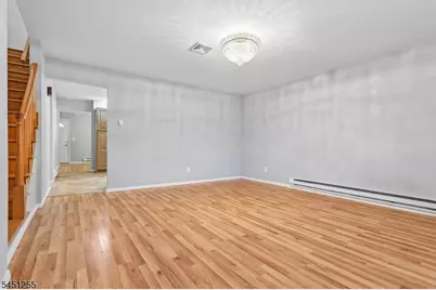 29 N 8th St, Kenilworth, NJ 07033 - Photo 22