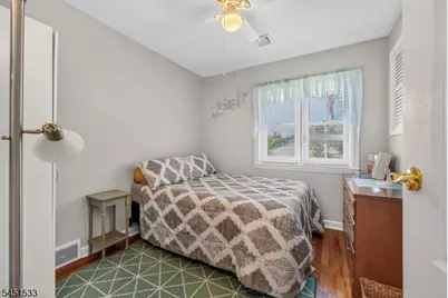 105 Mountainview Dr, Clifton, NJ 07013 - Photo 14