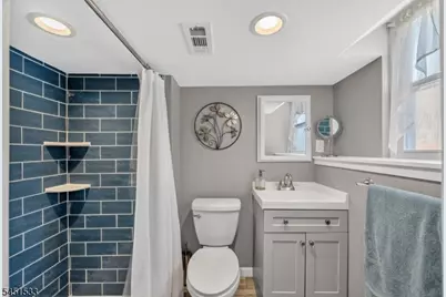 105 Mountainview Dr, Clifton, NJ 07013 - Photo 28