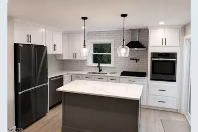 40 Phillips St, Bloomfield, NJ 07003 - Photo 4