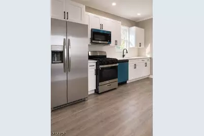 91 Arthur St, Clifton, NJ 07011 - Photo 2
