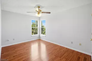 17 Bacorn Rd, Raritan Township, NJ 08822 - Photo 36