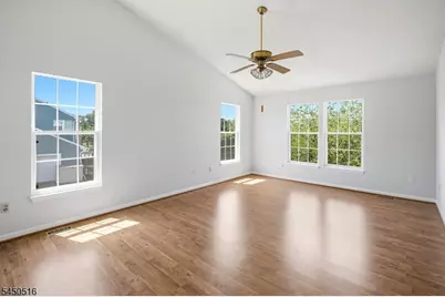 17 Bacorn Rd, Raritan Township, NJ 08822 - Photo 28