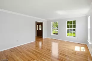 17 Bacorn Rd, Raritan Township, NJ 08822 - Photo 6