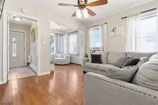 621 Spruce St, Roselle, NJ 07203 - Photo 4